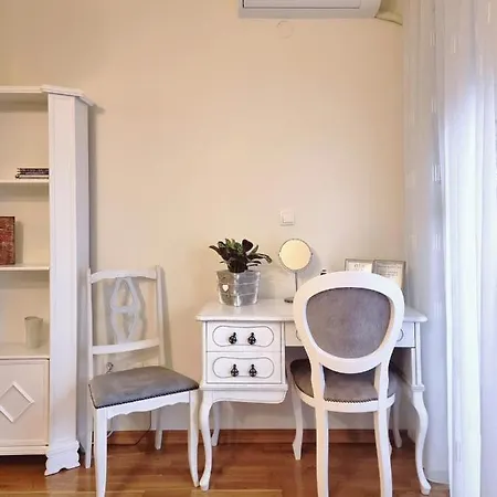 Apartment Antik Stara Pazova
