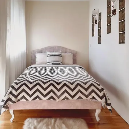 Antik * Stara Pazova